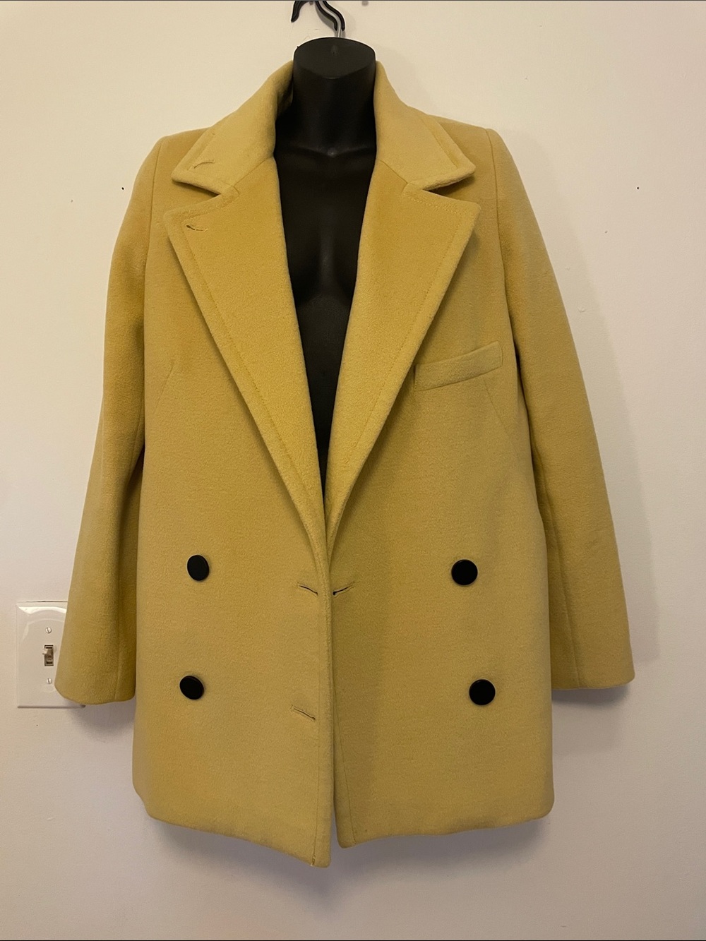 Double-Breasted Felted Yellow Blazer - Picture 4 of 11